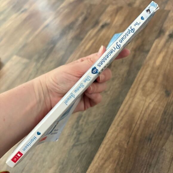 The Snow Jewel by Paula Harrison The Rescue Princesses Scholastic Paperback Book - Picture 2 of 5